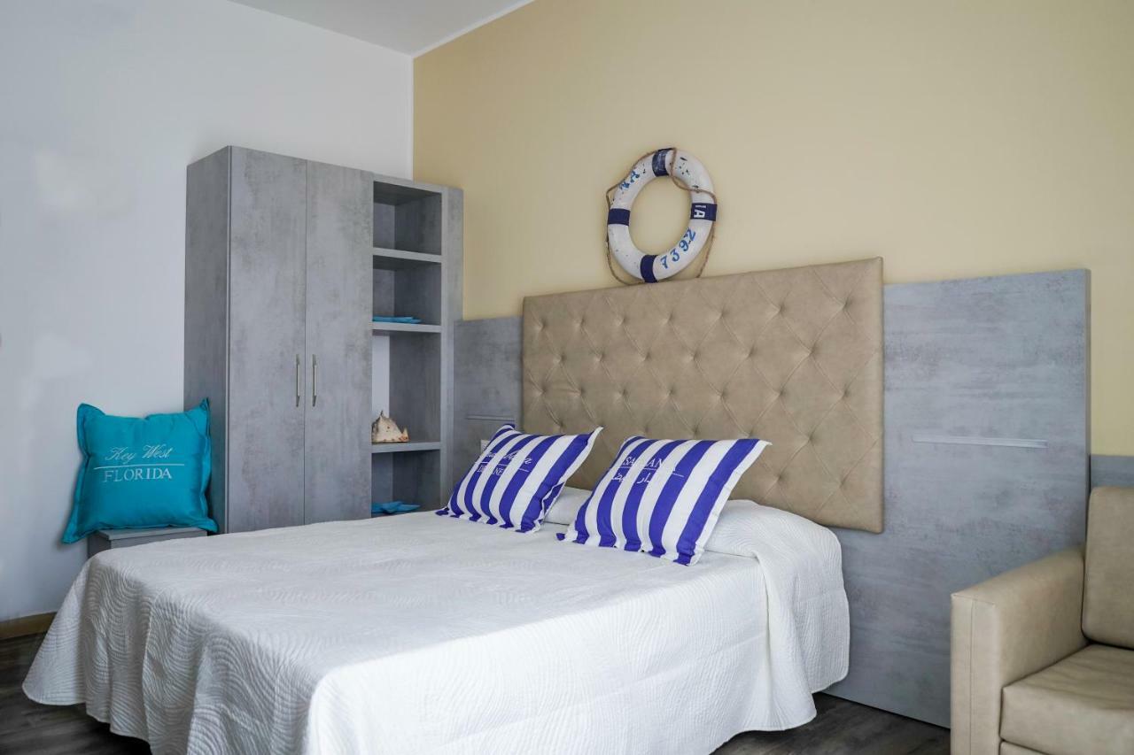 Hotel Vernel Rimini Dış mekan fotoğraf